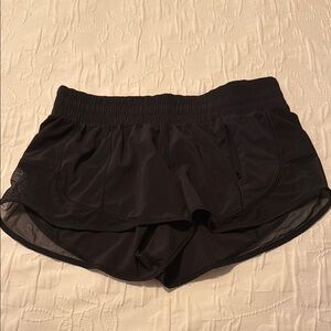 Black Women's Athletic Shorts Lululemon basically new size 6